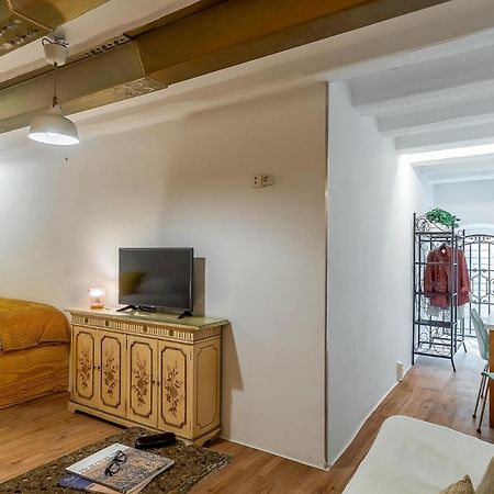 Ab Sant Antoni Studio Barcelona Bagian luar foto